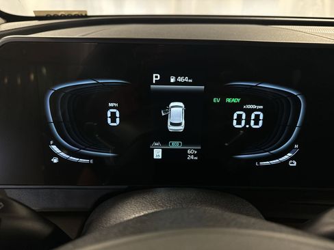 Certified 2025 Kia Sportage EX image 19