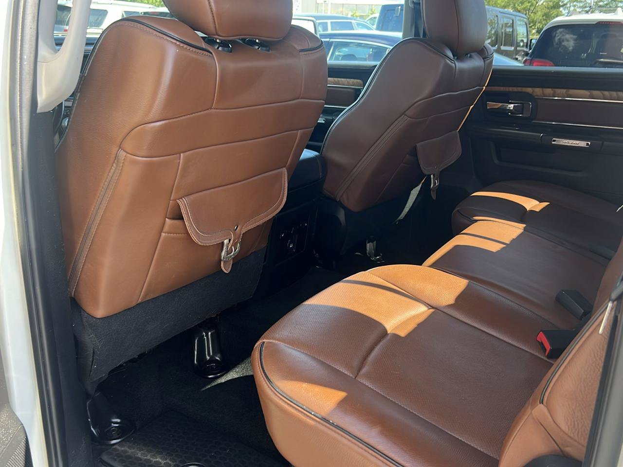 Used 2016 RAM 1500 Laramie Longhorn AWD/4WD image 17