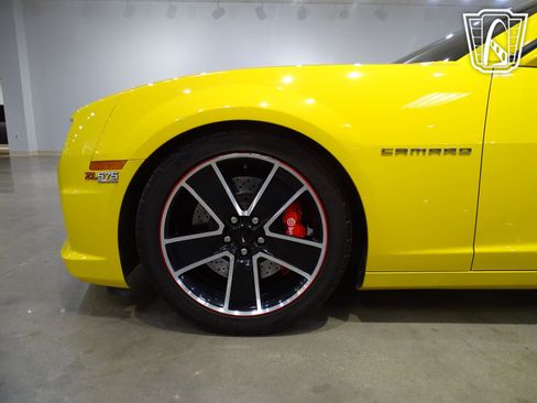 Used 2010 Chevrolet Camaro SS w/ RS Package image 29