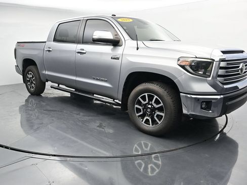 Used 2019 Toyota Tundra Limited w/ Limited Premium Package AWD/4WD image 2