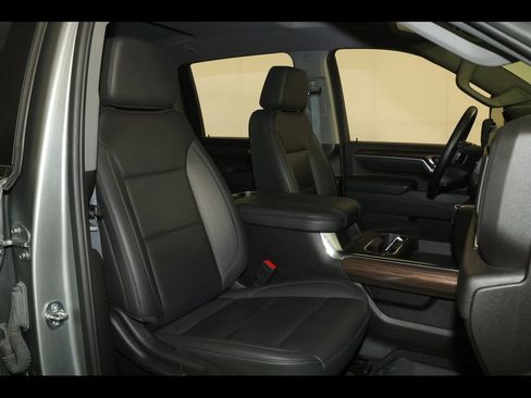 Used 2025 Chevrolet Silverado 2500 LT w/ Safety Package AWD/4WD image 18