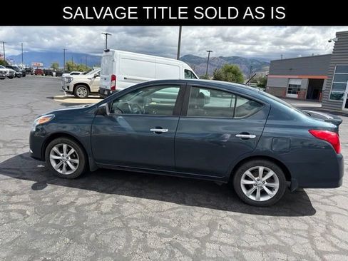 Used 2017 Nissan Versa FWD image 12