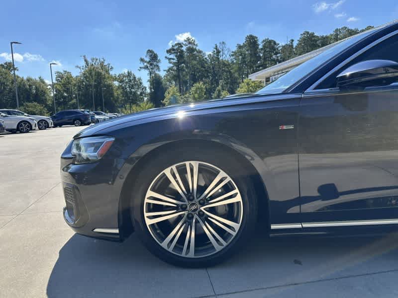 Used 2022 Audi A8 L 3.0T w/ Luxury Package AWD/4WD image 7