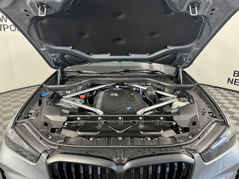 New 2026 BMW X5 xDrive40i w/ M Sport Package AWD/4WD image 20