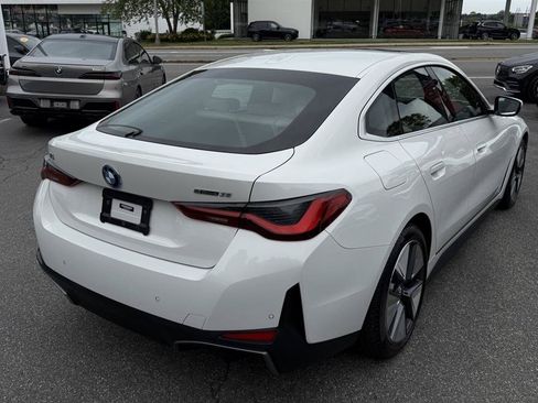 Used 2023 BMW i4 eDrive35 w/ Premium Package RWD image 18