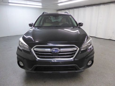 Used 2019 Subaru Outback 2.5i Limited w/ Popular Package #2 image 2