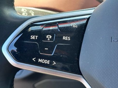 Used 2021 Volkswagen ID.4 Pro S w/ Gradient Package AWD/4WD image 19