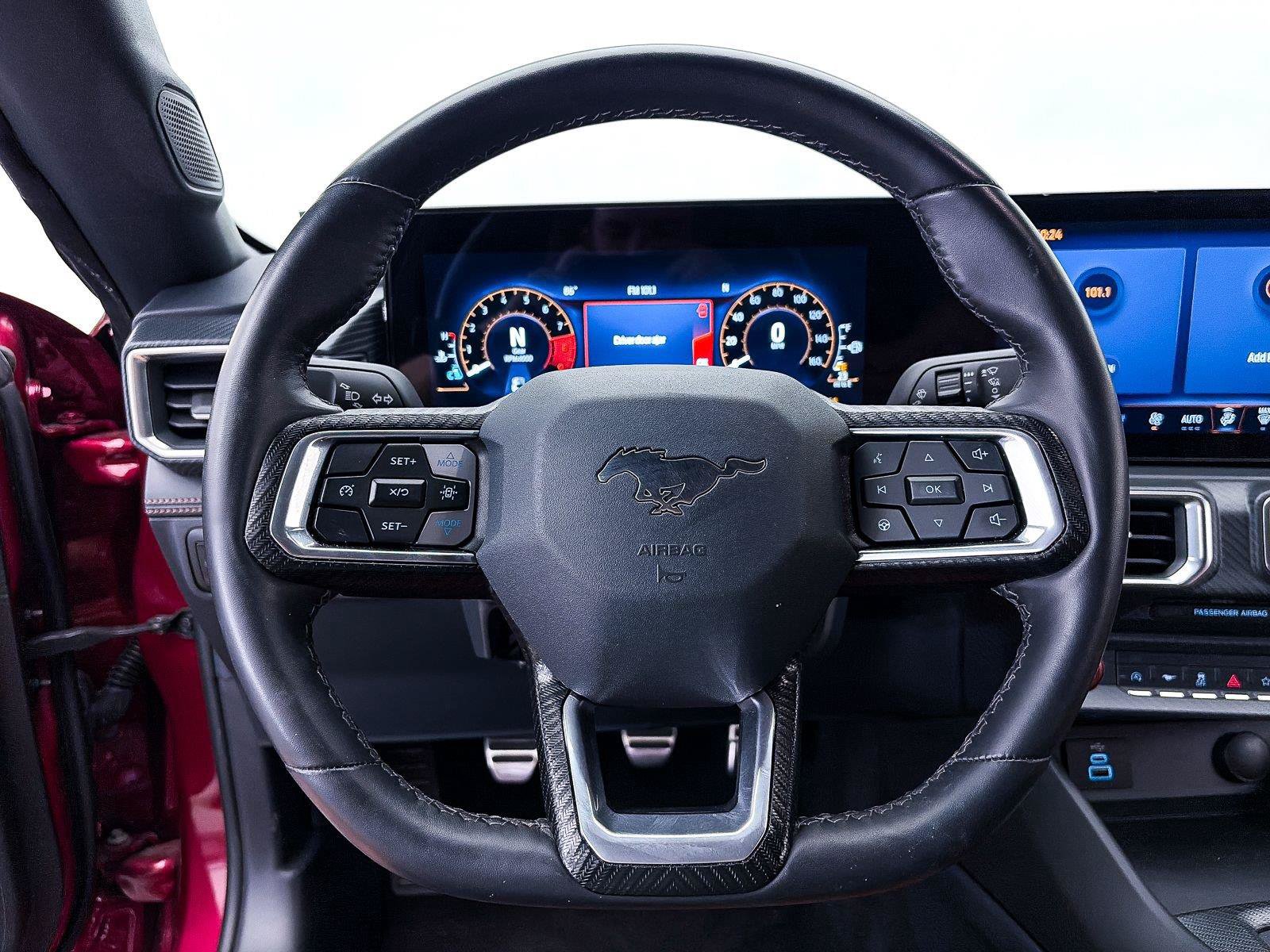 Used 2025 Ford Mustang GT Premium RWD image 33