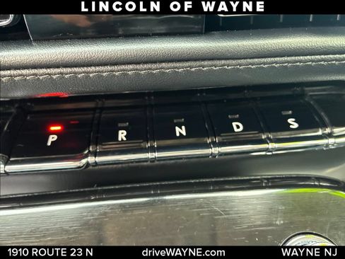 Certified 2023 Lincoln Nautilus AWD w/ Premium Package image 21