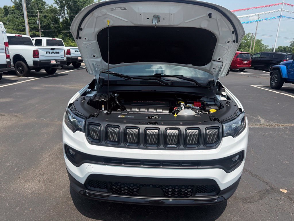 Used 2022 Jeep Compass Latitude AWD/4WD image 52