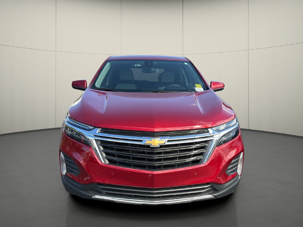 Used 2024 Chevrolet Equinox LT FWD image 2