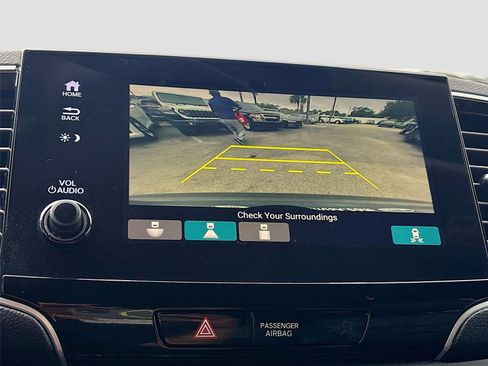 Used 2021 Honda Pilot Special Edition image 13