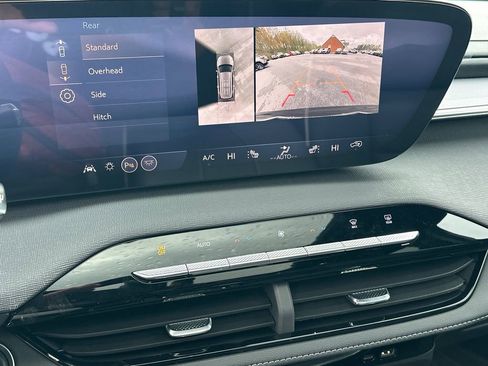 New 2026 Buick Enclave Sport Touring w/ Power Package FWD image 30