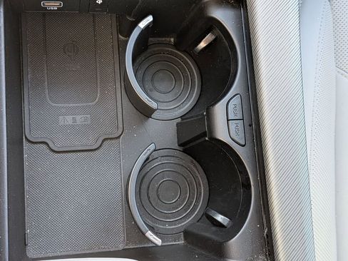 Used 2025 Hyundai Palisade SEL FWD image 22