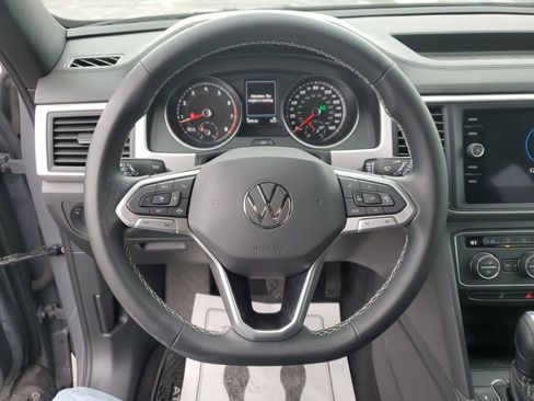 Used 2021 Volkswagen Atlas Cross Sport SE image 16
