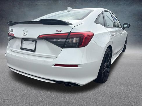 Used 2024 Honda Civic Si image 4