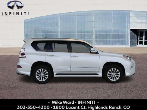 Used 2018 Lexus GX 460 Premium w/ Premium Package AWD/4WD image 8