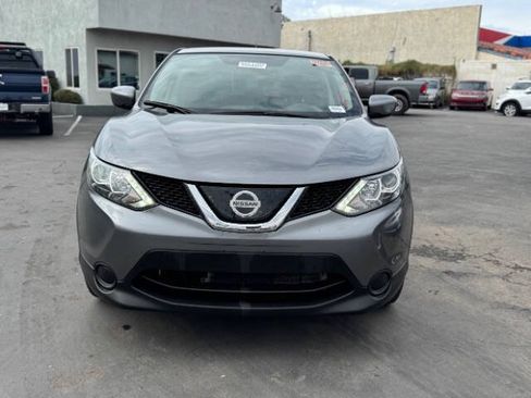 Used 2019 Nissan Rogue Sport S w/ Appearance Package FWD image 7