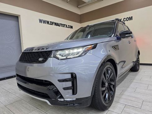 Used 2020 Land Rover Discovery Landmark AWD/4WD image 2