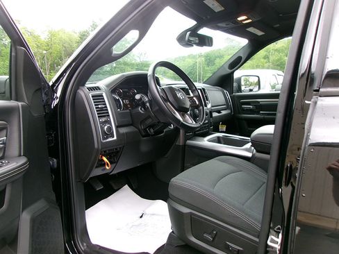 Used 2023 RAM 1500 Classic Warlock w/ Electronics Group AWD/4WD image 13