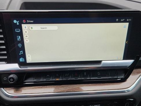 Used 2024 Chevrolet Silverado 1500 LT Trail Boss w/ Convenience Package II image 5