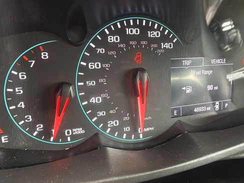 Used 2020 Chevrolet Trax LS FWD image 9