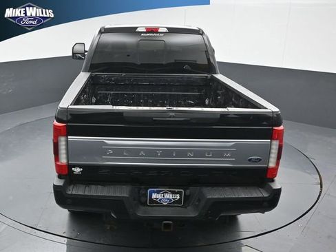 Used 2017 Ford F250 Platinum w/ Platinum Ultimate Package AWD/4WD image 14