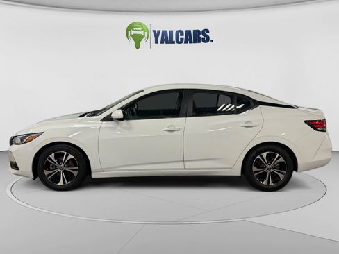 Used 2021 Nissan Sentra SV FWD image 2
