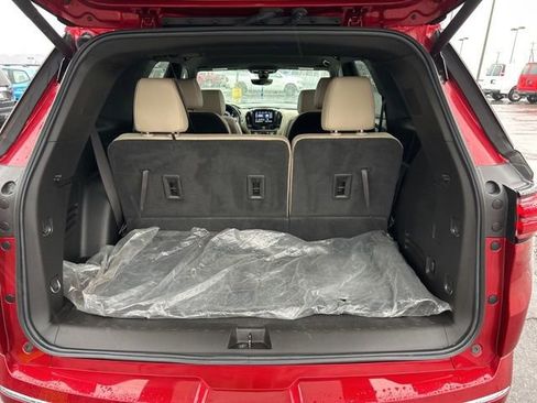 Certified 2023 Chevrolet Traverse Premier w/ LPO, Floor Liner Package image 23