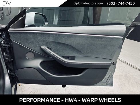 Used 2024 Tesla Model 3 Performance AWD/4WD image 26