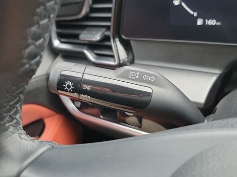 Certified 2024 Kia Sportage SX FWD image 31