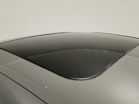 Used 2022 BMW 530i w/ M Sport Package RWD image 10