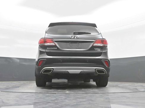 Used 2018 Hyundai Santa Fe Limited AWD/4WD image 34