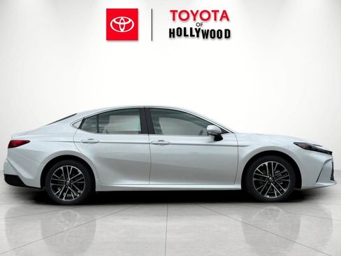 New 2026 Toyota Camry XLE FWD image 3