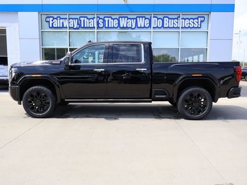 New 2026 GMC Sierra 2500 Denali w/ Denali Reserve Package AWD/4WD image 7