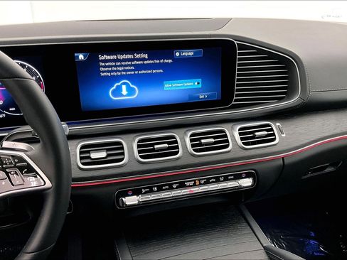 Used 2026 Mercedes-Benz GLE 450 4MATIC image 5