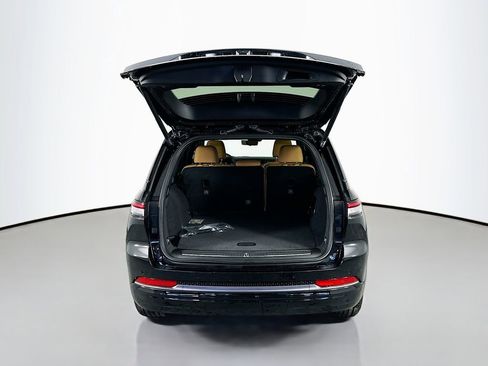 New 2026 Jeep Grand Cherokee Summit AWD/4WD image 16