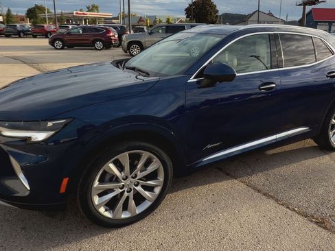 Used 2023 Buick Envision Avenir image 4