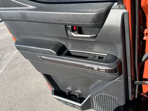 Used 2025 Toyota Tacoma TRD Off-Road image 18