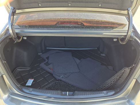 Used 2013 Kia Forte SX image 28