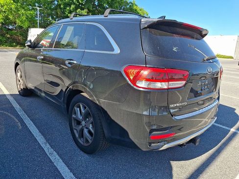 Used 2016 Kia Sorento SX FWD image 4