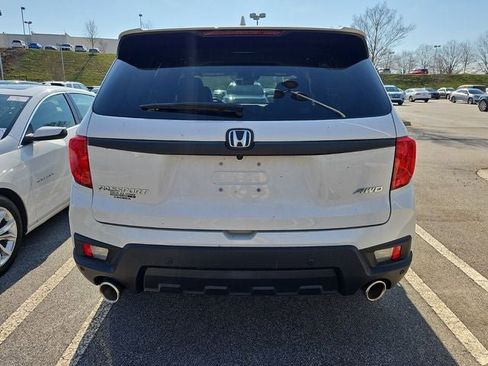 Used 2023 Honda Passport EX-L image 5