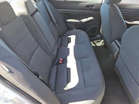 Used 2024 Nissan Altima 2.5 SV image 22