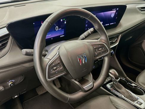 Used 2024 Buick Encore GX Sport Touring image 18