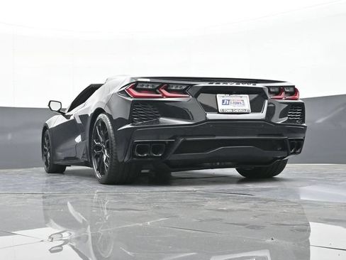 Used 2023 Chevrolet Corvette Stingray Premium Conv w/ Battery Protection Package RWD image 40