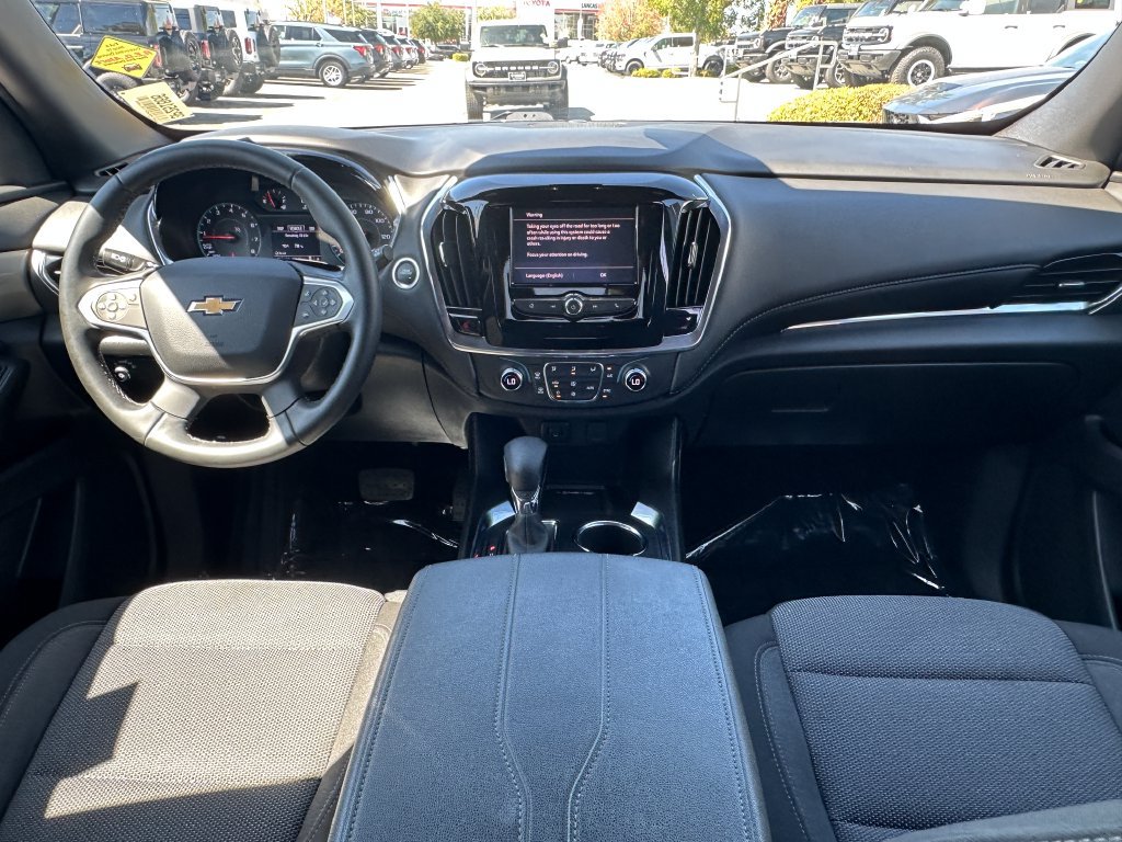 Used 2023 Chevrolet Traverse LT w/ LPO, Cargo Package AWD/4WD image 21