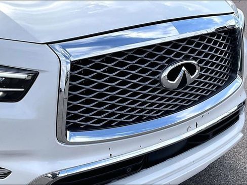 Used 2021 INFINITI QX80 Sensory w/ All-Season Package image 29