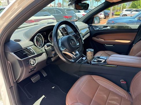 Certified 2018 Mercedes-Benz GLE 43 AMG 4MATIC Coupe image 5