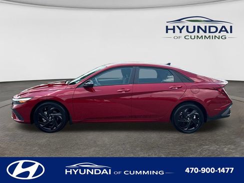 Certified 2026 Hyundai Elantra Sport FWD image 4