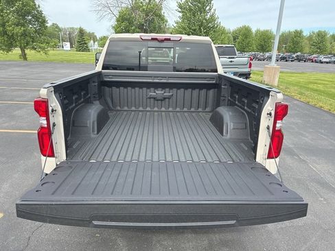 New 2026 Chevrolet Silverado 1500 High Country w/ Technology Package AWD/4WD image 42